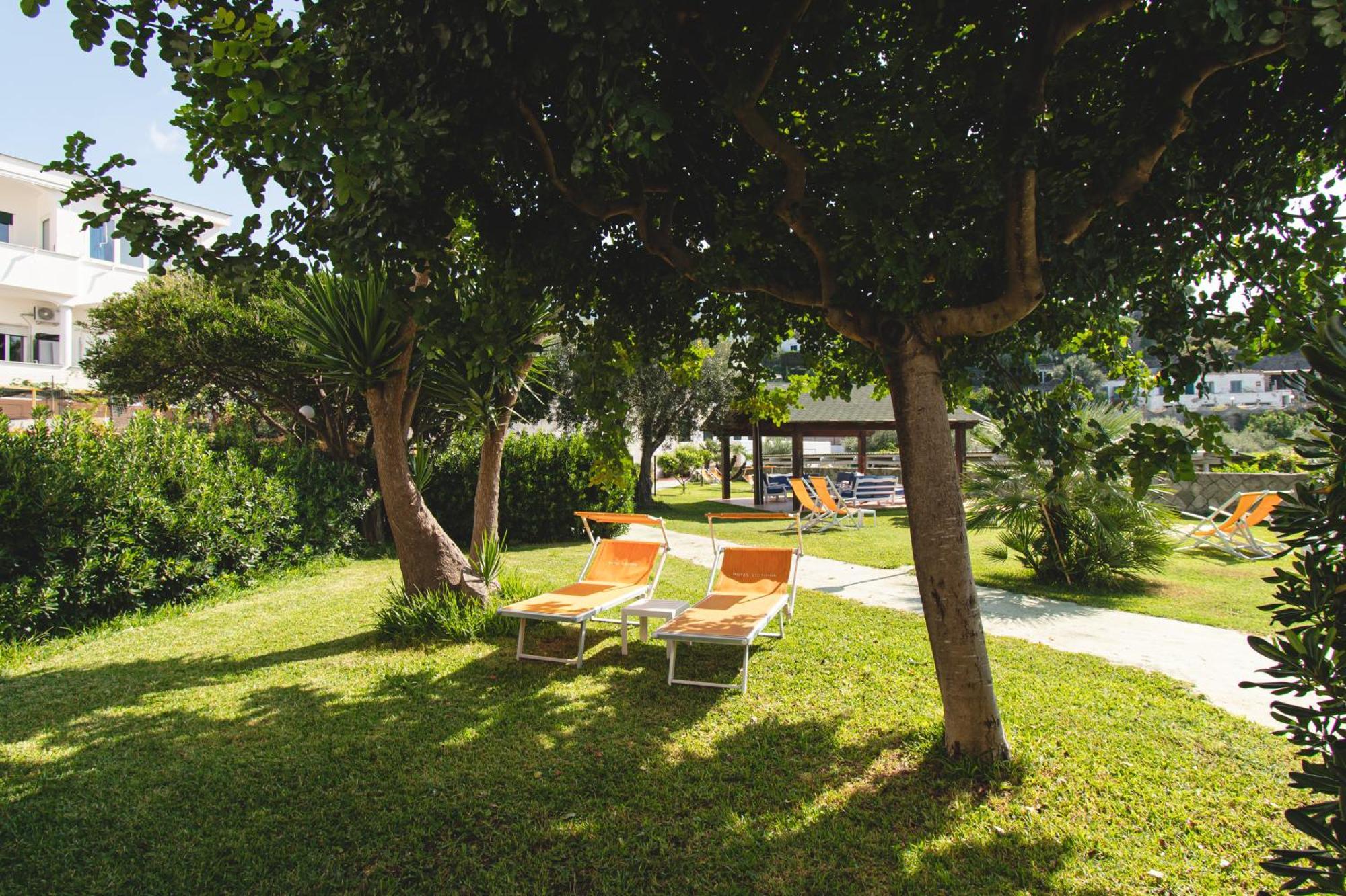 Hotel Park Victoria Forio  Bagian luar foto